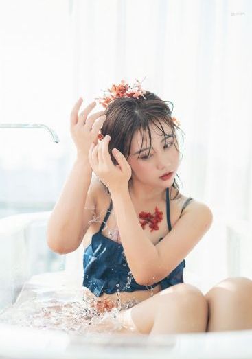 她在丈夫面前被耍了免费观看_HD超清在线观看