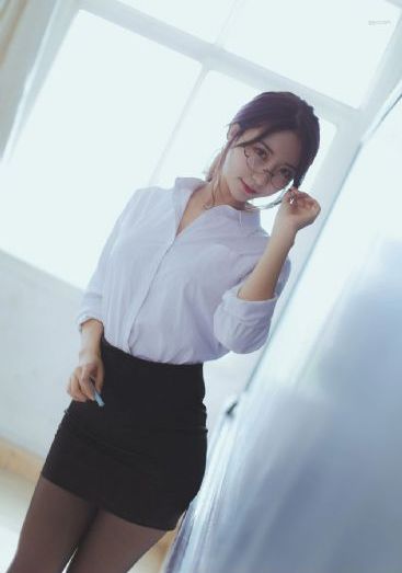 色老板精品凹凸在线视频观看_手机免费观看