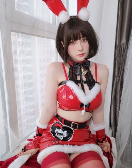 牝教师4～秽された教坛下载_十万网红美女美酱