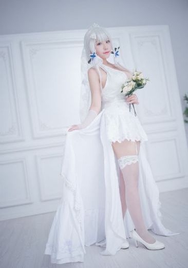 美女扒开粉嫩的尿囗给男生桶小说_4K免费观看